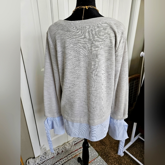 Noe Heights sweater, gray with blue/white stripe peek-a-boo cuffs and hem, M - Picture 2 of 4